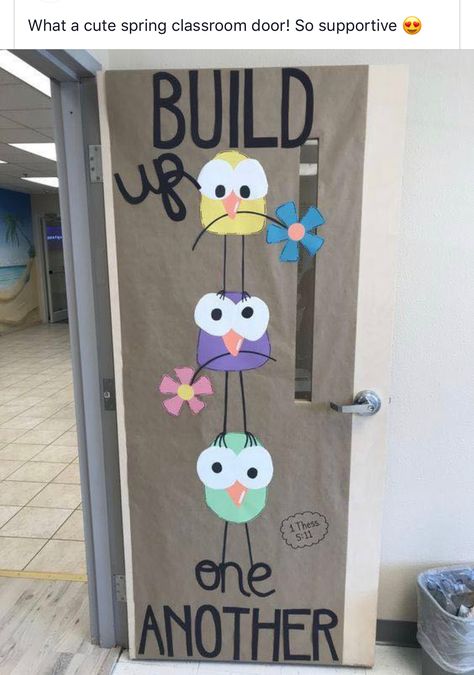 Bible Class Door Decorations, Elementary School Door Decorations, Bible Classroom Decor Ideas, Counselor Door Decorations, Spring Classroom Door Ideas, Spring Door Decorations Classroom, Classroom Door Decoration Ideas, Spring Bulletin Board Ideas, Spring Classroom Decorations