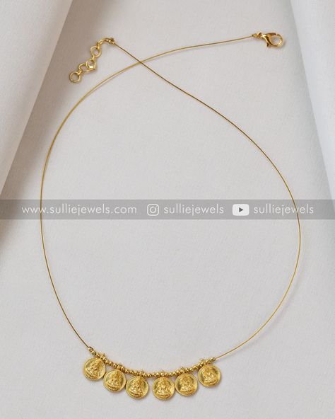 Comment to get link of the product or to place orders 💞 Gold Lakshmi Coin Minimal String Chain Product code 3085 #lakshmi #coin #minimal #string #necklace #jewellery Laxmi Devi Lockets Gold, Indian Coin Jewellery Lakshmi Necklace, Lakshmi Pendant Gold Chain, Lakshmi Coin Pendant Gold, Lakshmi Devi Pendants Gold, String Necklace, Coin, Coding, Chain