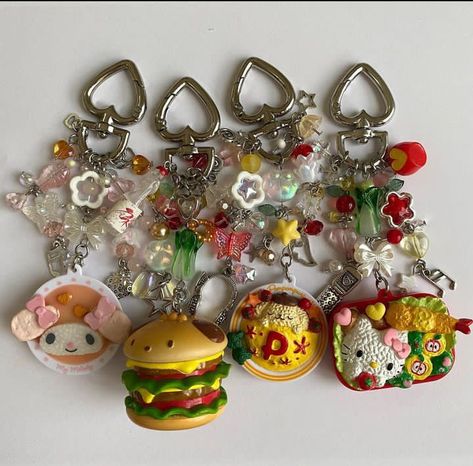 Cute House Keys, Japan Trinkets, Food Keychains, Sanrio Food, Little Trinkets, Food Keychain, Bead Charms Diy, Jewelry Accessories Ideas, Hello Kitty Items