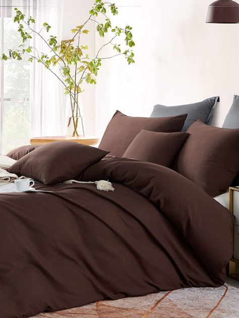 Brown Comforter Bedroom, Chocolate Brown Bedding, Brown Bed Sheets, Maroon Bedding, Chocolate Brown Bedrooms, Mid Modern House, Brown Comforter, Brown Blanket, Airy Bedroom