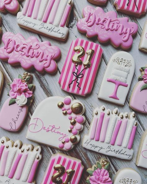 Erin Brankowitz (@luckygirlcookies) • Instagram photos and videos 21 Birthday Cookies, Pink Birthday Cookies, 21st Birthday Cookies, Girly Cookies, 16 Cookies, Cookie Board, 60th Bday, 21st Birthday Decorations, Teddy Bear Pictures