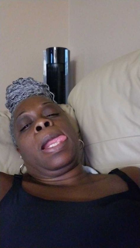 Old Black Lady, African Grandmother, Black Elderly Women, Black Grandma, Fat Black Lady, Online Girlfriend, Age Gap Interracial Couples, Old Lady Pics, Big Lips Natural