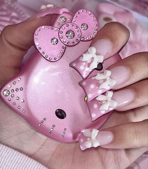 Fur Nails, Bunny Nails, Charmmy Kitty, Duck Nails, Polka Dot Nails, Exotic Nails, Really Cute Nails, Dots Nails, Bling Acrylic Nails