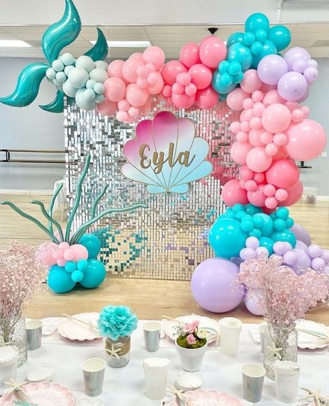 Karol G Birthday Theme Ideas, Mermaid Balloon Backdrop, Birthday Theme Decoration, Mermaid Birthday Decorations, Mermaid Balloons, Ocean Birthday Party, Mermaid Birthday Party Decorations, Mermaid Theme Birthday Party, Bridal Shower Balloons