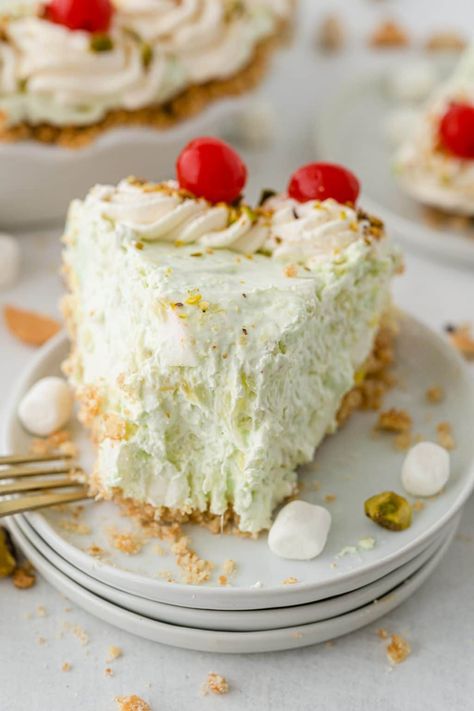 Pistachio Pie - Happy Homeschool Nest Pistachio Pie, Pistachio Dessert, Nilla Wafers, Pistachio Pudding, Dessert Ingredients, Crushed Pineapple, Graham Cracker Crust, Maraschino Cherry, Whipped Topping