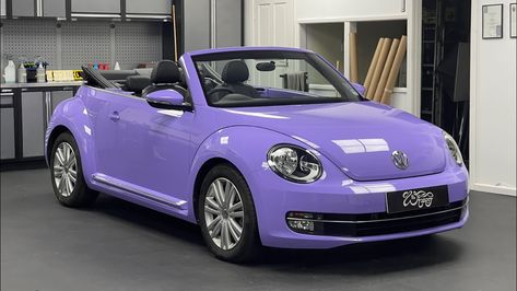 #aesthetic #beetle #volkswagenbeetle #dreamcar #purple #convertibles Purple Volkswagen Beetle, Aesthetic Beetle, Purple Beetle, Vw Beetle Convertible, Volkswagen Beetle Convertible, Bug Car, Volkswagen New Beetle, Girly Car Accessories, Purple Car