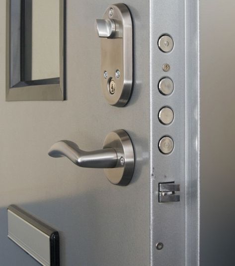 Door Security Devices, Security Door Design, Steel Security Doors, Door Security, Home Security Tips, Security Doors, Wireless Home Security Systems, Wireless Home Security, Safe Room