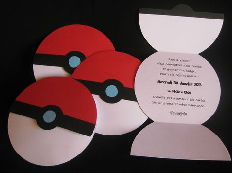 Idée sympa de cartons d'invitation pour un anniversaire pokémon sur le thème pokeball Pokemon Invitations, Pokemon Diy, Pokemon Birthday Party, Pokemon Theme, Pokemon Party, Birthday Cards For Boys, Pokemon Birthday, Boy Birthday Cake, Diy Invitations