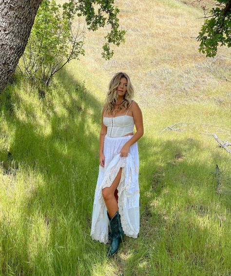 White Dress Cowboy Boots Outfit, Dress Cowboy Boots Outfit, White Dress Cowboy Boots, Dress And Cowboy Boots Outfit, Midwest Style, Dress Cowboy Boots, Cottagecore Western, Winter Cottagecore, Cowboy Boots Outfit