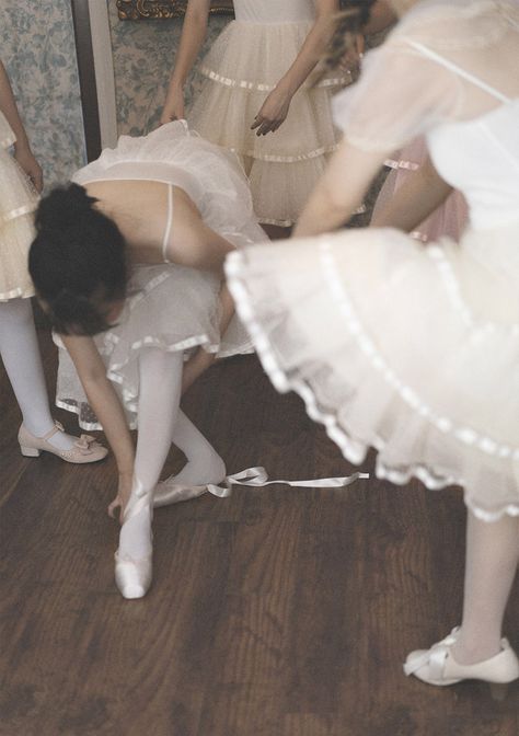 On The Floor, The Floor, Ballerinas, Ballet, Mirror, Dresses, White