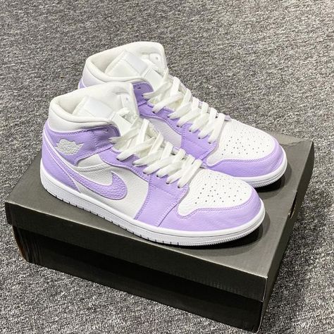 Air Jordan 1 Custom, Nike Air Force 2, Jordan 1 Custom, Custom Air Jordan 1, New Nike Air Force, Dr Shoes, Preppy Shoes, All Nike Shoes, Purple Nikes