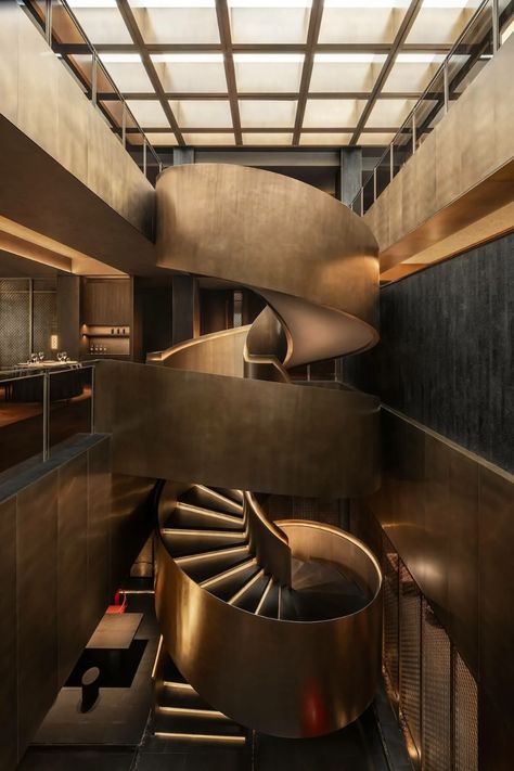 chinese gardens enclose qu yuan plus restaurant by LDH design in yangzhou Stair Sculpture, Restaurant Architect, Beijing City, Restaurant Pictures, Yangzhou, Restaurant Lounge, Chinese Garden, Interior Stairs, Retail Design Blog