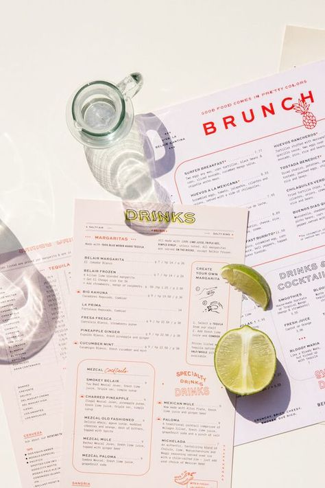 Menu Design Layout, Restaurant Graphics, Menu Design Inspiration, Visuell Identitet, Menue Design, Menu Layout, Mexican Restaurants, Menu Inspiration, Flyer Design Inspiration