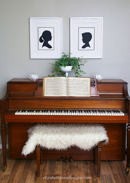 House Diys, Piano Decor, Three Bedroom House Plan, Piano Room, Target Home Decor, Inexpensive Home Decor, Hippie Home Decor, Library Ideas, Bedroom House Plans