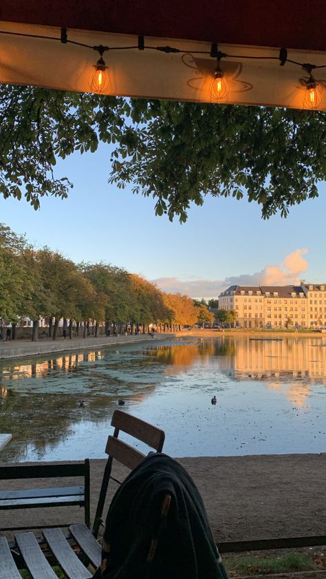 Fall Trip Aesthetic, Fall In Copenhagen, Copenhagen Fall Aesthetic, Copenhagen Summer Aesthetic, Copenhagen Denmark Aesthetic, Summer In Copenhagen, Copenhagen Life, Copenhagen Lifestyle, Copenhagen Vibes