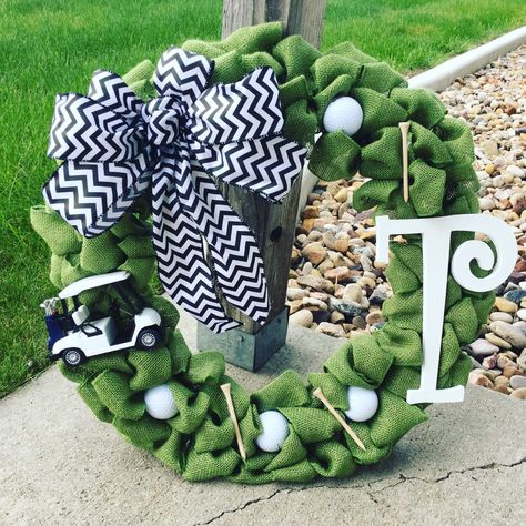 Golf Door Decorations, Golf Wreaths Front Doors, Golf Themed Wreaths, Golf Welcome Sign, Golf Wreath Ideas, June Decorations, Golf Wreath, Golf Crafts, Golf Theme Party