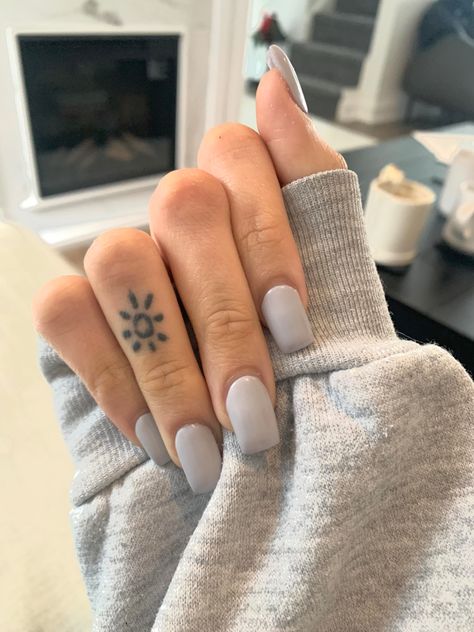 Pale Gray Nails, Pastel Grey Nails, Acrylic Nails Grey, Pale Blue Nails, Nails Grey, Grey Nails, Pastel Grey, Simple Acrylic Nails, Gray Nails