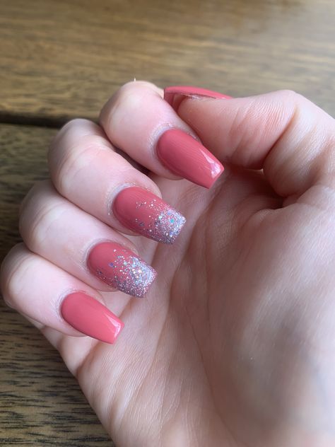 Pink Nails With Bow, Dusty Pink Nails, Pretty Pink Nails, Rose Pink Nails, Pink Waterfall, Rose Nail Design, Matte Pink Nails, White Gel Nails, Pink Nail Colors