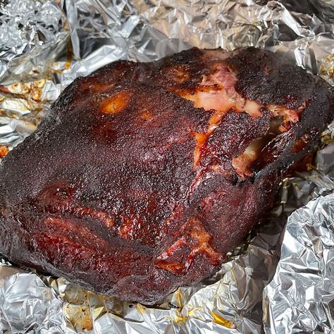 Pulled Pork Smoker Recipes, Buttery Shrimp, Smoked Pork Shoulder, Smoked Pulled Pork, Pellet Grill Recipes, Traeger Recipes, Smoked Meat, Smoked Cooking, Sweet Meat