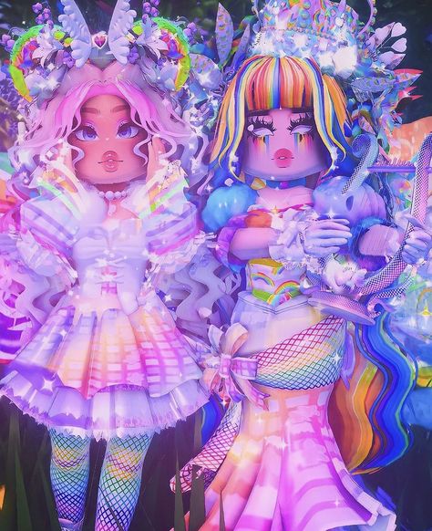 Royale High Decora Outfits, Rainbow Outfit Aesthetic, Royale High Photoshoot, Gyaru Royale High Outfits, Royalhigh Outfits, Roblox Royale High Outfits, Christmas Outfits Aesthetic, High Photoshoot, Decora Outfits