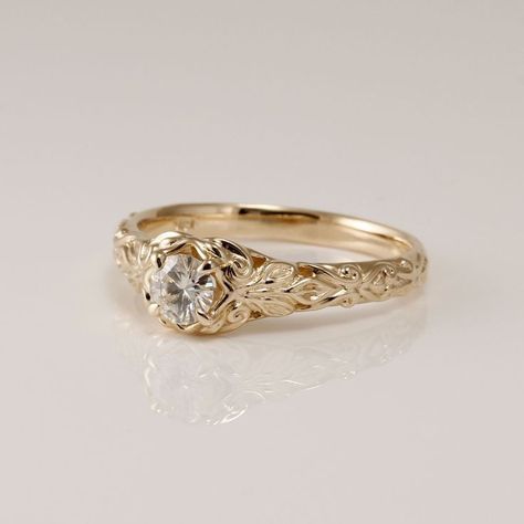 Vintage gold engagement rings