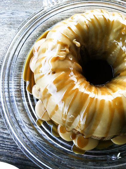 Pumpkin Spice Cake with Maple Glaze and Cider Caramel Cake With Maple Frosting, Cider Caramel, Apple Cider Caramel, Pumpkin Bundt Cake Recipes, Maple Frosting, Pumpkin Bundt Cake, Apple Cider Caramels, Pumpkin Spice Cake, Foodie Crush