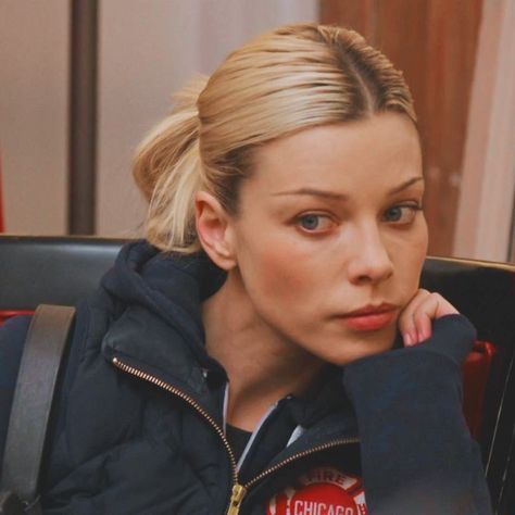 Netflix Lucifer, Hamburgers Recipes, Leslie Shay, Lucifer Cast, Dream Woman, Character Inspiration Girl, Chloe Decker, Lauren German, Female Protagonist