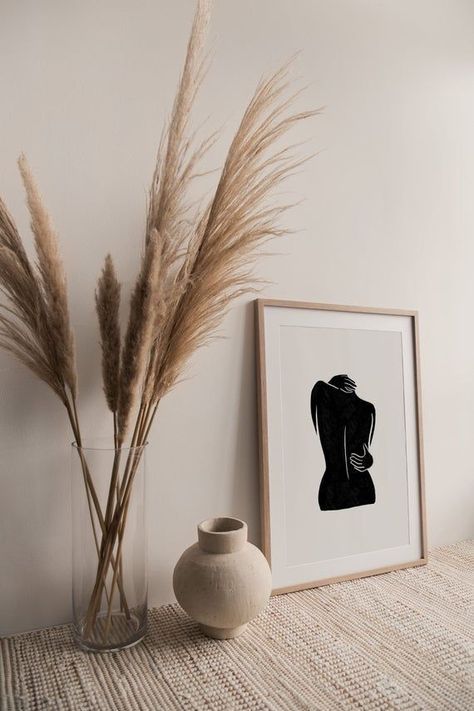 Clean home interior aesthetic Abstract Woman Art, Female Wall Art, Woman Art Print, Abstract Woman, Redecorate Bedroom, Minimalist Room, Woman Illustration, Woman Art, Room Makeover Inspiration