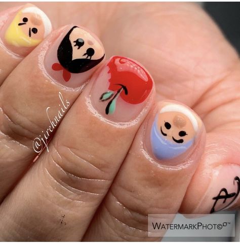 Amazing 30+ Nail Designs You'll Want to Copy Immediately 2023 | Beach Nails Art Snow White Nails Designs Disney, Disney Beach Nails, Pixar Nail Designs, Encanto Nails, Disney Nails Mickey, Classy Disney Nails, Disney Nail Ideas, Olaf Nails, Disney Princess Nail Art