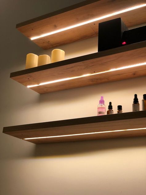 Floating Shelves With Lamp, Floating Shelves Lighting Ideas, Salon Shelving Ideas, Lit Shelves, Shelves Above Desk, Banquette Restaurant, Invisible Shelves, Floating Shelves With Lights, Long Floating Shelves