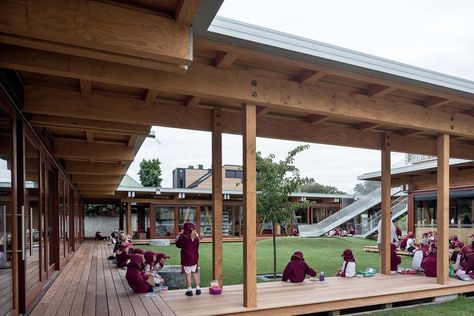 Wooden School Architecture, High School Architecture, Bubble Diagram Architecture, Ramps Architecture, Elementary School Architecture, Educational Architecture, Natural Architecture, Wood School, Laminated Veneer Lumber