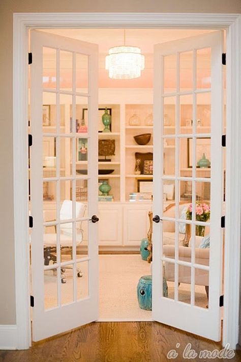 Love french doors into an office. Casa Vintage, French Doors Interior, White Furniture, Style At Home, A Living Room, Window Seat, Barn Doors, Design Case, The Doors