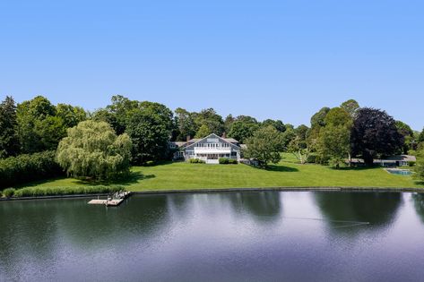 Bespoke Real Estate - Mill Creek Cottage, Water Mill, NY Westhampton Beach, Gunite Pool, Private Dock, Water Mill, Covered Pergola, Mill Creek, Pool And Spa, Skyline View, Guest Cottage