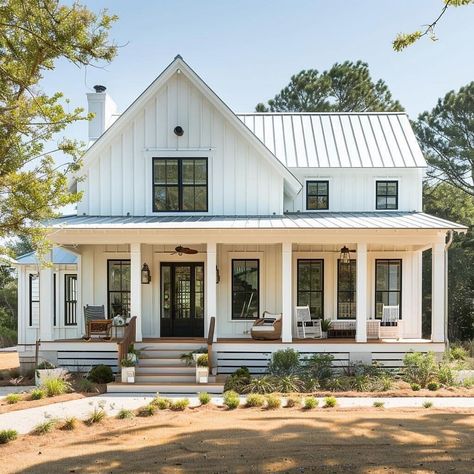 Farmhouse Rooms | Which farmhouse would you like to live? 🤗 Credit: @farmhouseplans #farmhouseaninterior #farmhouseinteriordesign #farmhouserenovation… | Instagram Cute Farmhouse Exterior, Cluster Homes, Modern Farmhouse Architecture, Beautiful Farms, Farm House Plans, Bungalow Farmhouse, 1920s Farmhouse, Farmhouse Rooms, Farmhouse Outside