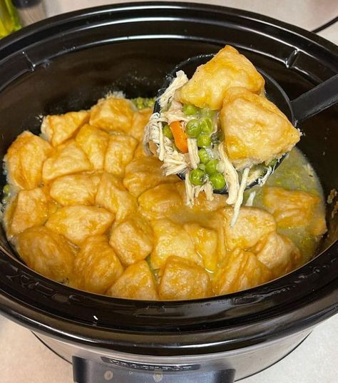 Weight Watcher Chicken And Dumplings, Weight Watchers Chicken And Dumplings, Crock Pot Chicken Tenderloin Recipes, Ww Thanksgiving Recipes, Crock Pot Weight Watchers Recipes, Weight Watchers Recipes Crockpot, Low Point Weight Watchers Recipes Dinner, Weight Watchers Crock Pot Chicken, Weight Watchers Crockpot Recipes