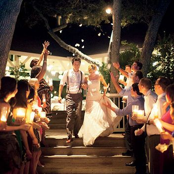 6 Ways to Make a Memorable Wedding Ceremony Exit-It's easy to make your wedding ceremony exit just as exciting as your entrance with a little help from your guests. From sparklers to streamers, these exit ideas are definitely wow-worthy. Glamour WEDDINGS Post Destination Wedding Reception, Unity Candle Alternatives, Wedding Aisles, Unity Candle Ceremony, Destination Wedding Reception, Candle Lit Wedding, Wedding Ceremony Script, Wedding Exit, Wedding Send Off