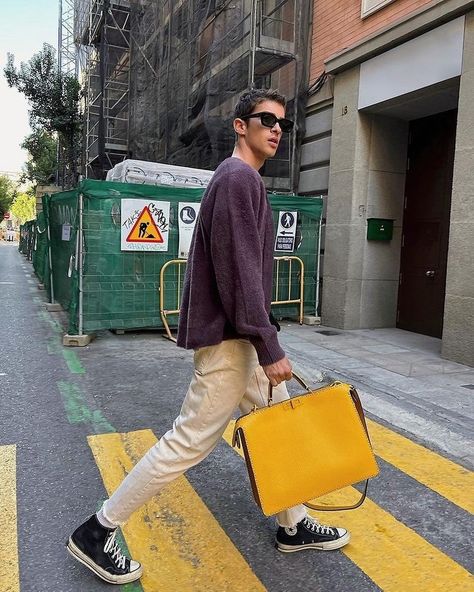 Sneakers & Streetwear | Pick the best! 🤍 1, 2, 3, 4, 5 or 6? 💭 Follow us, @stonedfits, for more! 👻 ⇁ Credits: @manurios | Instagram Converse Men Outfit, Fits For Guys, Hot Sweater, Fendi Peekaboo, Monochrome Outfit, Outfits With Converse, Minimal Outfit, Mens Casual Outfits, Colourful Outfits