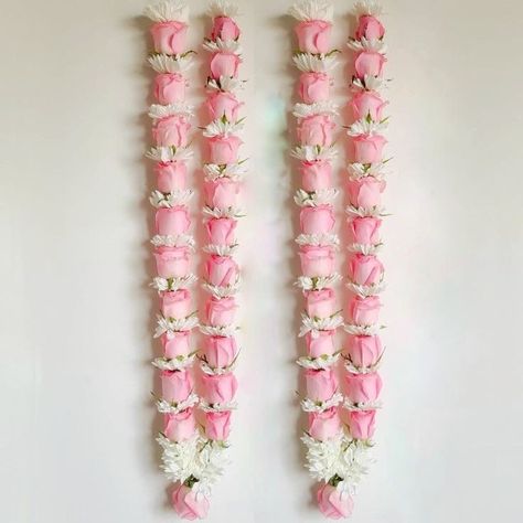 Pelli Garlands, Lotus Garland Indian Wedding, Jaimala Designs Indian Weddings, Jaymala For Wedding, Rose Malai, Wedding Mala Rose, Lotus Garland, Groom Mala, Indian Floral Decor