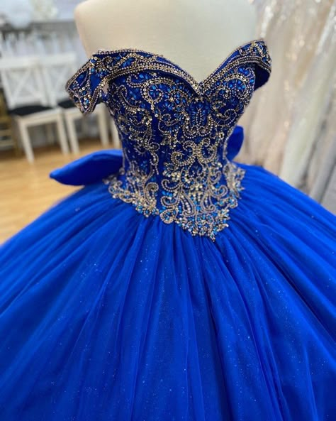 Royal Blue Quince Dresses With Silver, Royal Blue And Gold Quince Dress, Royal Blue Quince Dresses With Gold, Royal Blue Quinceanera Dresses Gold, Royal Blue And Gold Quinceanera Dresses, Blue And Gold Formal Dress, Royal Blue And Gold Quince, Royal Blue Sweet 16 Dresses, Floral Quinceanera Dresses