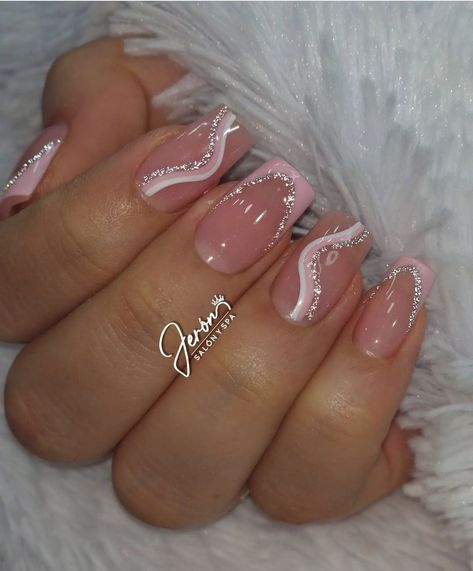 Simple Nail For Wedding, Prom Nails With Pink Dress, Acrylic Nails Simple Pink, Nail Inspo Girly, Pink Nails For Quinceañera, Nail Designs Simple Pink, Holiday Nails Summer Acrylic Short, Cute Nails For School Short, Short Birthday Nails Inspiration