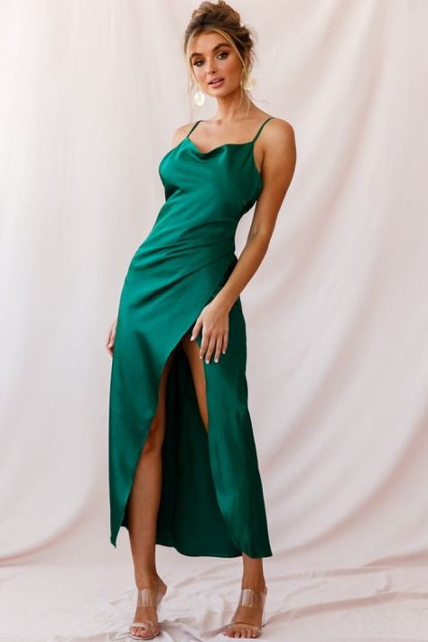 Green Bridesmaid Dresses Satin, Forest Green Bridesmaid, Forest Green Bridesmaid Dresses, Satin Cowl Neck Dress, Hot Party Dresses, Bridesmaid Dresses Satin, Silk Fashion, Selfie Leslie, Dresses Satin