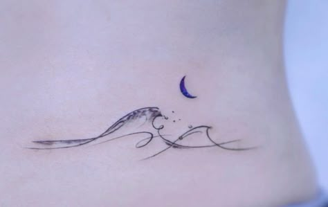 Ocean Wave Tattoo With Name, Water Bracelet Tattoo, Ocean Collar Bone Tattoo, Wave Collar Bone Tattoo, Wave Spine Tattoos For Women, Collar Bone Wave Tattoo, Wave Ocean Tattoo, Ocean Bracelet Tattoo, Ocean Wrap Around Tattoo