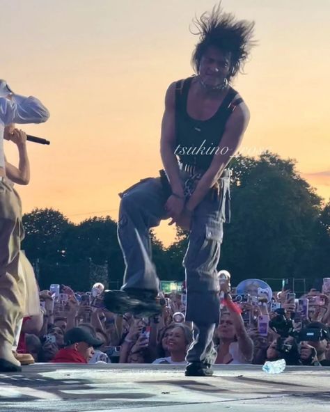 240714 Bst Hyde Park Changbin And Hyunjin, Bst Hyde Park, Hyde Park London, Let Me Love You, July 16, Hyde Park, Kids Costumes, Music Festival, Stray Kids