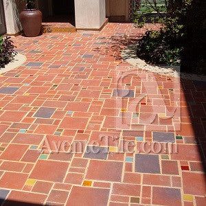 Rustic Pavers, Paving Garden, Spanish Homes, Paving Pattern, Tiles Designs, Exterior Tiles, Saltillo Tile, Cement Garden, Exterior Wall Tiles