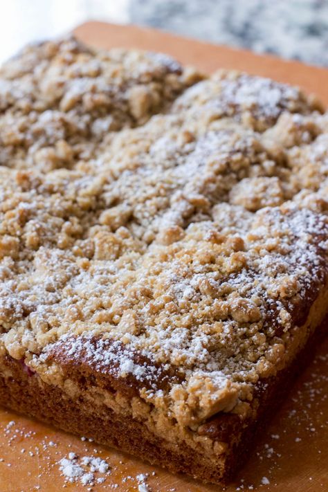 Sourdough Coffee Cake Recipe, Sourdough Coffee Cake, Sourdough Discard Recipe, Banana Coffee Cakes, Discard Recipe, Raspberry Rhubarb, Kefir Recipes, Sourdough Starter Discard Recipe, Cinnamon Honey