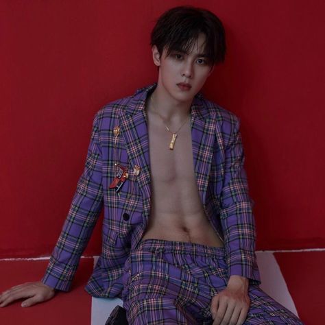 Kun (WayV) Profile and Facts (Updated!) Blue Neighbourhood, Nct Kun, Kpop Profiles, Contemporary Music, Fan Fiction, K Idols, Nct 127, Nct Dream, K Pop