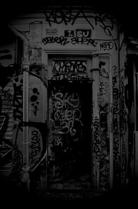 Black Graffiti Aesthetic, Dark Asethic, Black Grunge Background, Making Wallpaper, Graffiti Aesthetic, Street Wallpaper, Urban Grunge, Will Wood, Lionel Messi Wallpapers