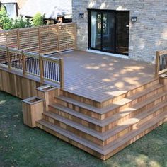 Farmhouse Deck, Design Per Patio, Deck Renovation, Backyard Patio Deck, Balkon Decor, House Redo, Patio Deck Designs, Wooden Deck, Cozy Backyard