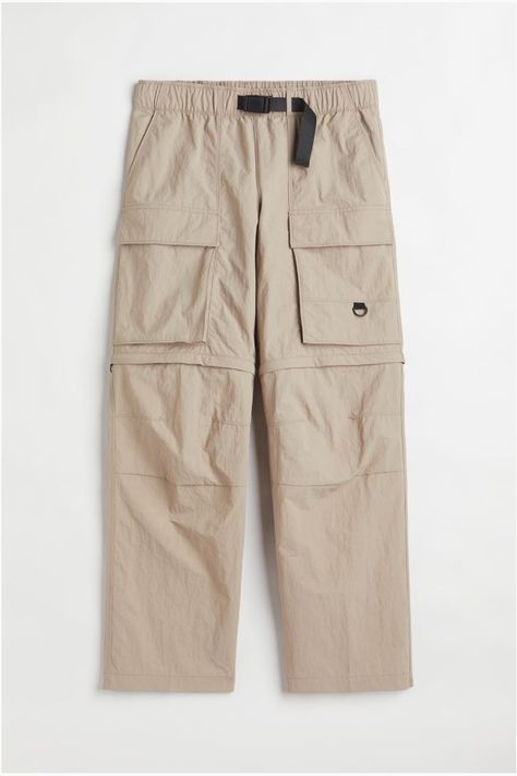 Cargo Pants Outfit Men, Nylon Cargo Pants, Military Looks, Pants Outfit Men, Zara Boys, Paperbag Pants, Cargo Pants Outfit, American Jeans, Stylish Pants