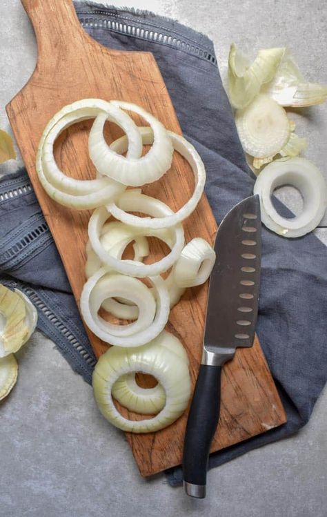 Baked Onion Rings Recipe, Baked Onion Rings, Baked Onion, Onion Rings Recipe, Onion Ring, Panko Bread Crumbs, Silicone Baking Mat, Baking Mat, Onion Rings